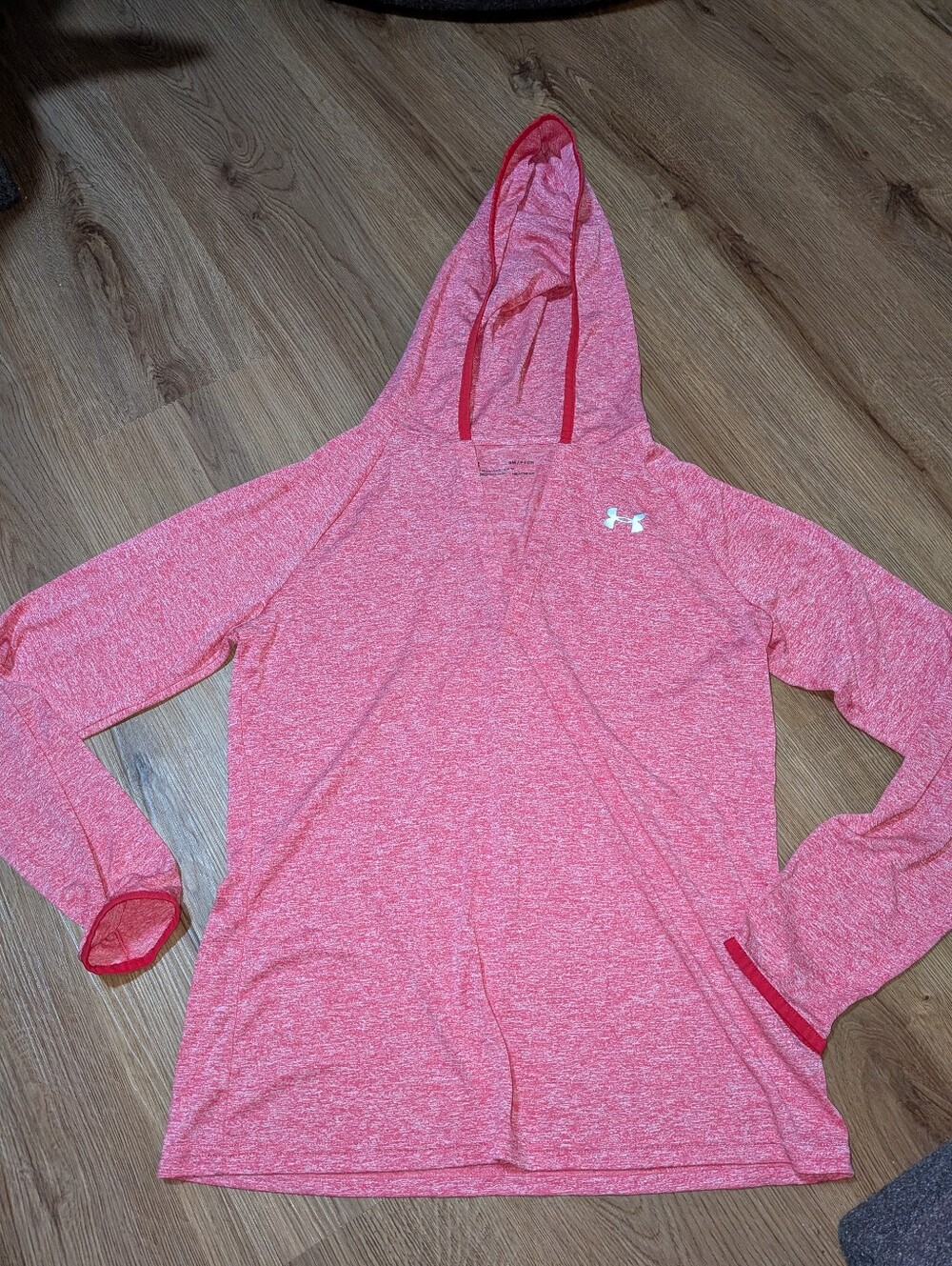 Under Armour Pink Heat Gear Hooded Shirt Small